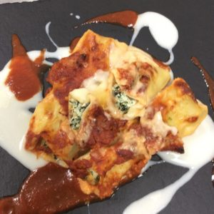 Cannelloni con ricotta e cicoria