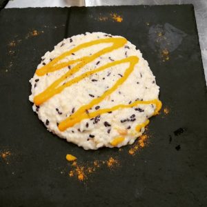 Risotto bianco con crema di formaggio e curcuma
